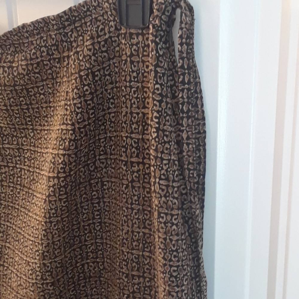 Casual Corner Skirt